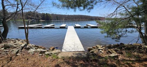 Swanton Casa | Tall Pines- 5-bedroom 3-bath with hot tub and more!