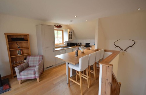 Spean Bridge Casa | Tall Pines Apartment