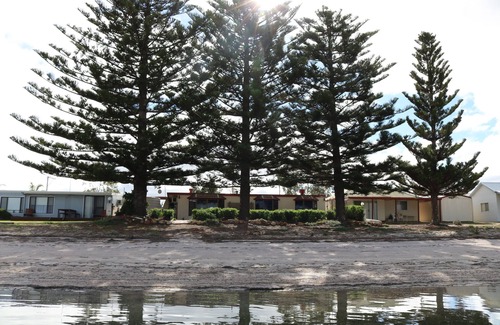 Lake Wangary Casa | Tall Pines Beach House en Dutton Bay. Coffin Bay waterways