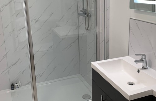 Lulsgate Bottom Cabina | Tall Pines Lodges