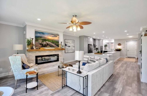 Salem Condominio | Tall Ship 304 in Keowee Key