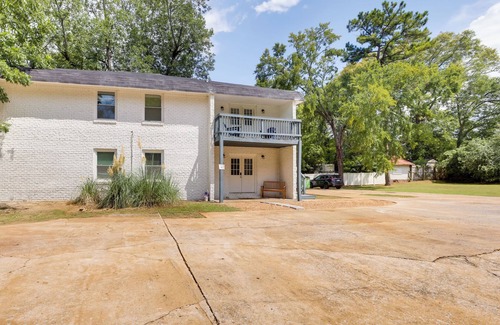 Talladega Apartamento | Talladega Rental < 15 Mi to Superspeedway & River!