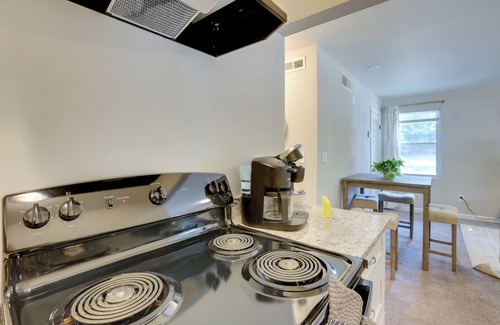 Talladega Apartamento | Talladega Rental < 15 Mi to Superspeedway & River!