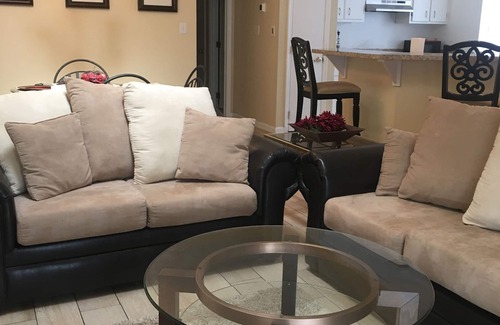 Tallahassee Casa | Tallahassee Gem: Comfy, Cozy & Convenient