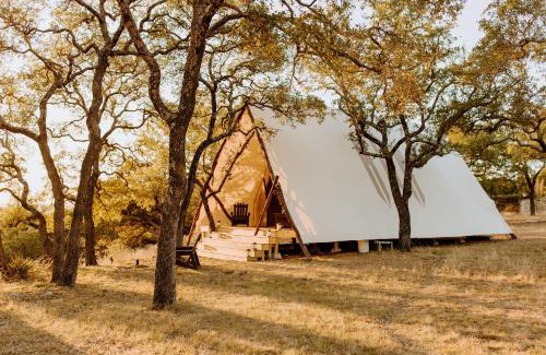 Oatmeal Otro | Talula Mesa Glamping Resort - Austin Hill Country