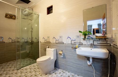 Hoa Lu Hotel | Tam Coc Mountain Bungalow