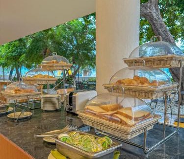 El Rodadero Hotel | Tamaca Beach Resort