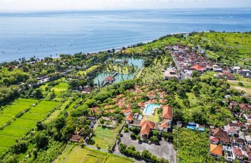 Tumbu Village Complejo | Taman Surgawi Resort & Spa