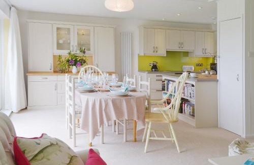 St. Ann's Chapel Casa | Tamar Ten