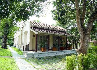 Seeduwa - Katunayake Complejo | Tamarind Tree Garden Resort - Katunayake