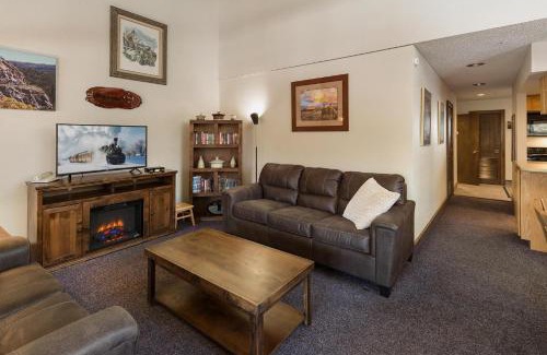 Purgatory Casa | Tamarron PineCone 818