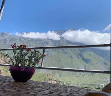 Stepantsminda Casa | Tamila Guest House
