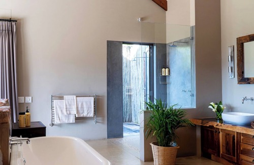 Keurboomstrand Cama Y Desayuno | Tamodi Lodge and Stables