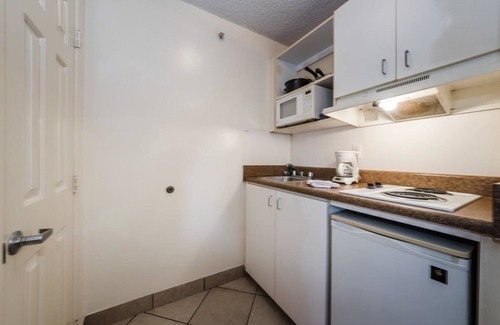 Largo Hotel | Tampa Bay Extended Stay Hotel