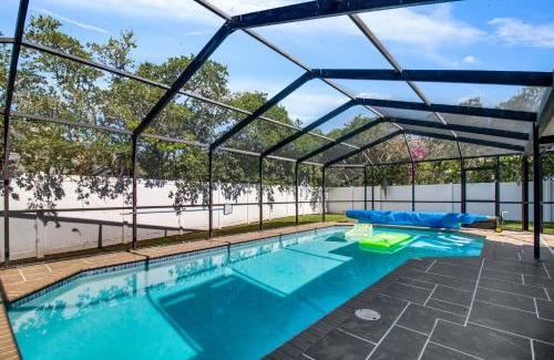 Bloomingdale Casa | Tampa Bay Pool Home with Heated Pool