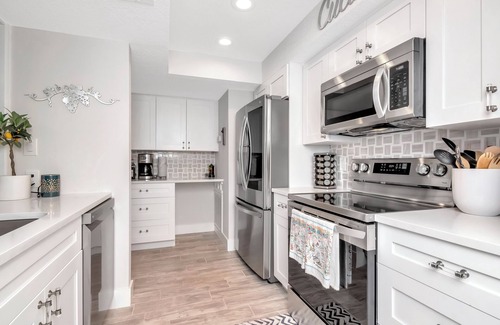 Davis Islands Casa | Tampa beautiful Davis Islands townhouse 5 mins from downtown, So. Tampa, and UT