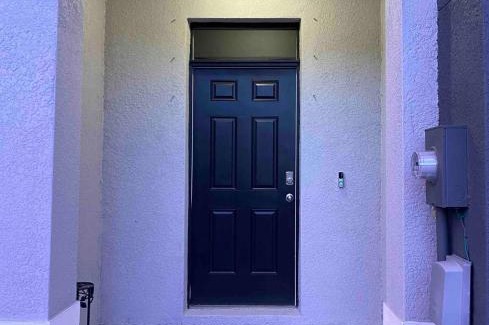 Riverview Casa | Tampa Modern Vacation Townhome
