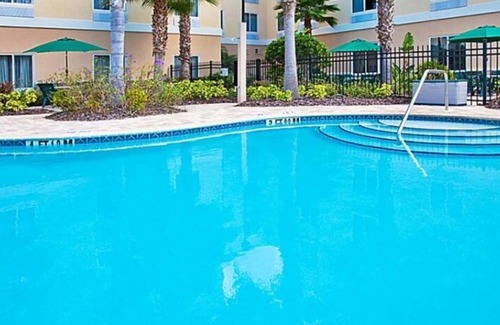 New Tampa Casa | TAMPA! Spread your wings! 11Bring family, friends