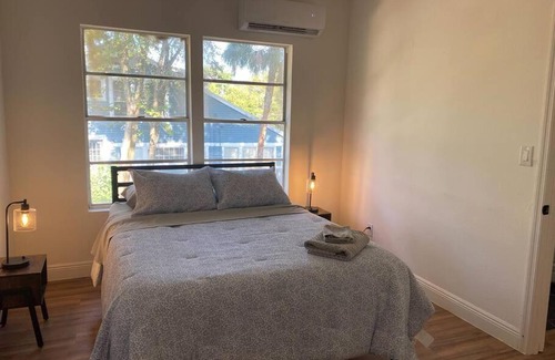 Ybor City Apartamento | Tampas Charming 1BR Apartment in Cigar City