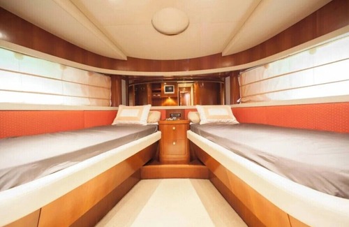 Castellammare Vucciria Alquiler De Eote | TAMUREL 27-METER YACHT TOTALLY REFITTED IN 2025,LUXURY CABINS