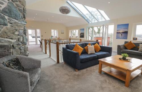 Brynrefail Casa | Tan Twr