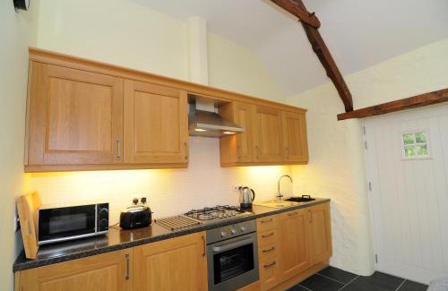 Dinas Cross Casa | Tan Y Bryn Y Bwthyn Cwm yr Eglwys