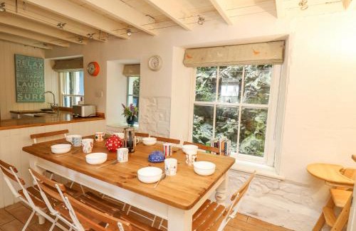 Solva Casa | Tan y Craig