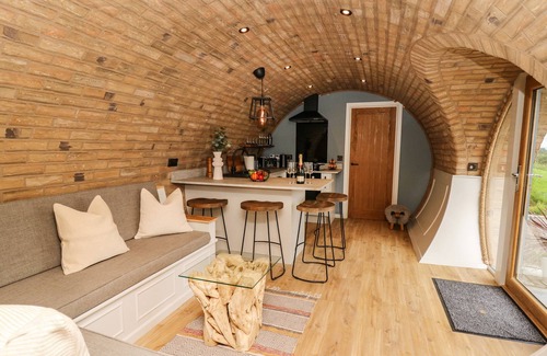 Llanfair Caereinion Cabaña | TAN Y WAWR - DERWEN, family friendly in Llanfair Caereinion