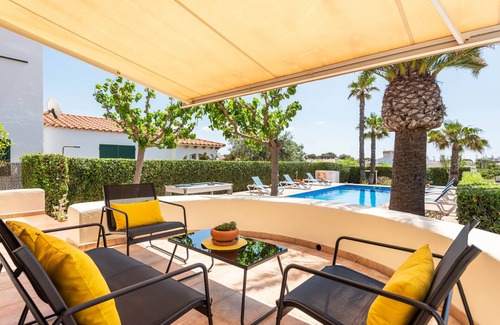Cales Piques Villa | Villa Tana con piscina, terraza, barbacoa y wifi para 6 personas