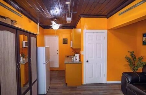 Coral Harbour Apartamento | Tangerine Sunsets Mango