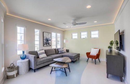 Mission Beach Casa | Tangiers Manor