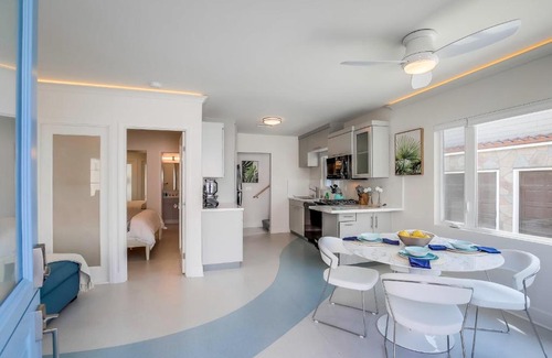 Mission Beach Casa | Tangiers Manor