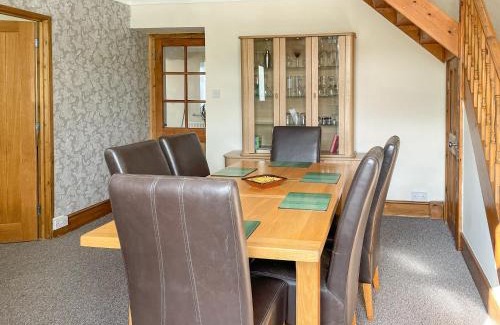 Stenalees Casa | Tanglewood