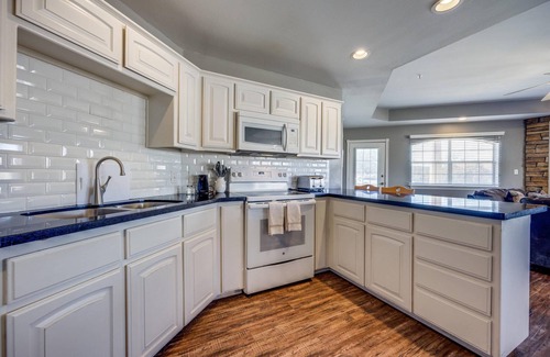 Pottsboro Hotel | Tanglewood Resort, Ascend Hotel Collection