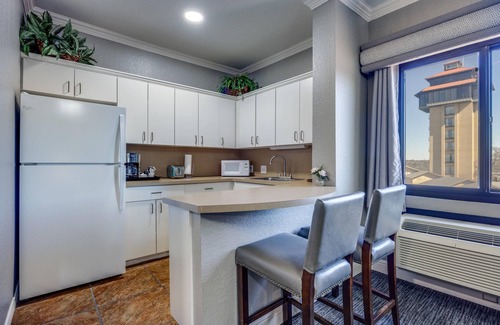 Pottsboro Hotel | Tanglewood Resort, Ascend Hotel Collection
