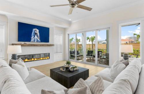 Tang-O-Mar Casa | Tango Waves With Pool, Elevator, And Beach Views