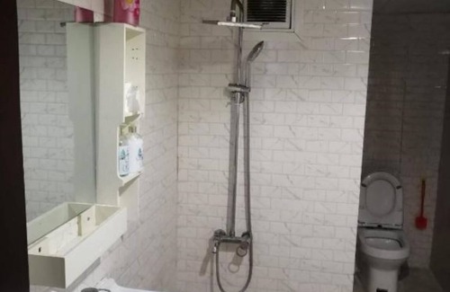 Al Wahdah Apartamento | Tanih Place 2
