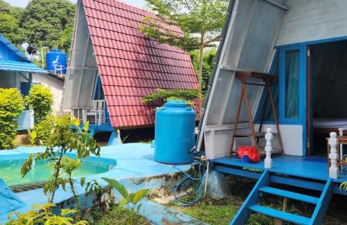 Tanjung Pandan Cama Y Desayuno | Tanjong Tinggi Cottage