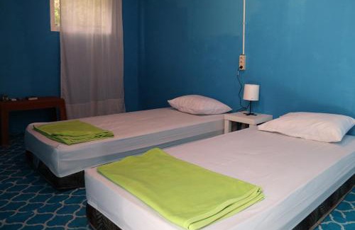 Tanjung Pandan Cama Y Desayuno | Tanjong Tinggi Cottage