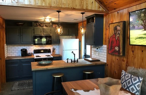 Drasco Cabina | Tannenbaum Golf Club Cabina