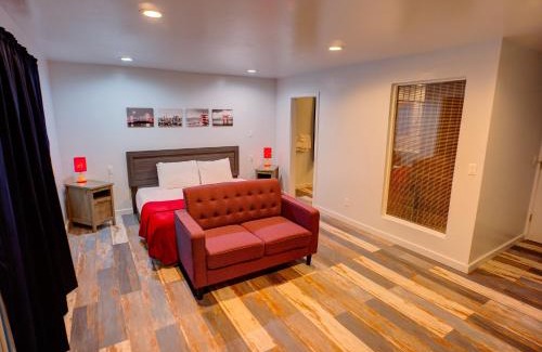 Big Bear Hotel | Tao Cabins