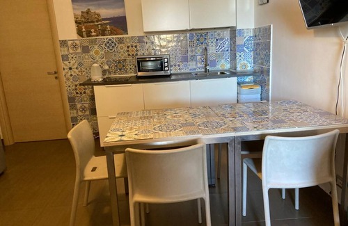 Villagonia Apartamento | Taormina Sea View Apartment - TOP location and view