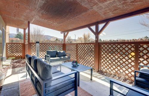 Taos Casa | Taos Home with Private Hot Tub, Sauna and Gas Grill!