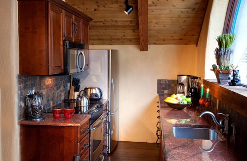 Taos Ski Valley Condominio | Taos Mountain Condo: una ubicación que no se puede igualar