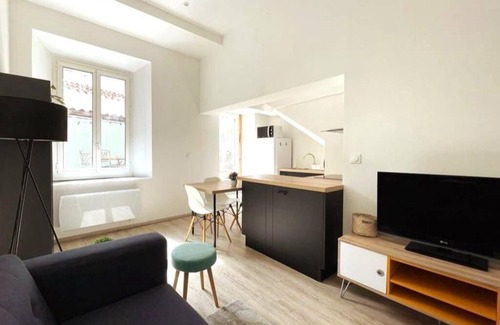 Brignoles Apartamento | Taote - Studio avec terrasse au Coeur de ville