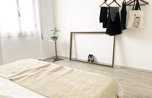 Alghero Apartamento | Tap Apartments - in Independent House with Private Garden