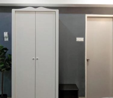 Kampung Telaga Nibong Apartamento | Tapeer Homestay 13CC99 @D Perdana Kota Bharu