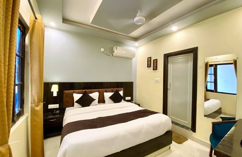 Tapovan Hotel | Tapovan New Residency By FTP Hotels