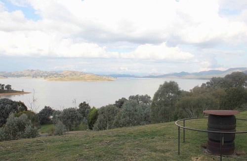 Bonnie Doon Casa | Tara - Overlooking Lake Eildon