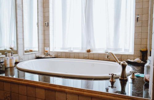 Athens Cama Y Desayuno | Tara Vineyard & Winery Estate
